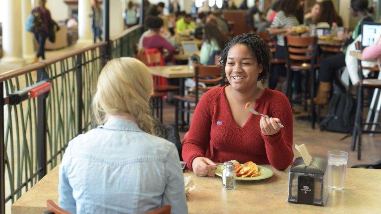 Centre students enjoying a meal outside Cowan Dining Commons